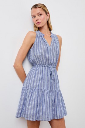  فستان نسائي من ألباني بإطلالة ليك سترايب | فساتين ورومبير من ريلز