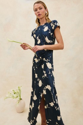  Dámské šaty Serenity Midnight Roses | Šaty a overaly Rails